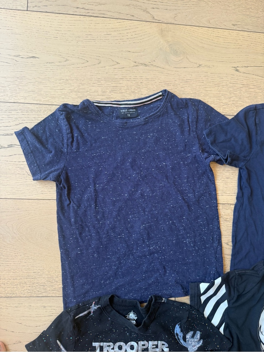 Kids Navy & Black Graphic T-Shirt Pack - 4 Shirts size 10 - Picture 7 of 7